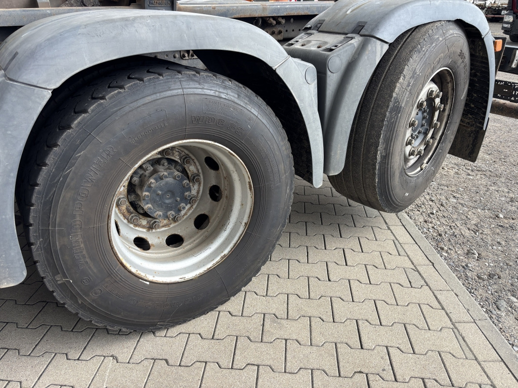 MAN TGX 26.460 / 6x2-4 BL - Horgos rakodó teherautó: 3 kép. MAN TGX 26.460 / 6x2-4 BL - Horgos rakodó teherautó: 3 kép.