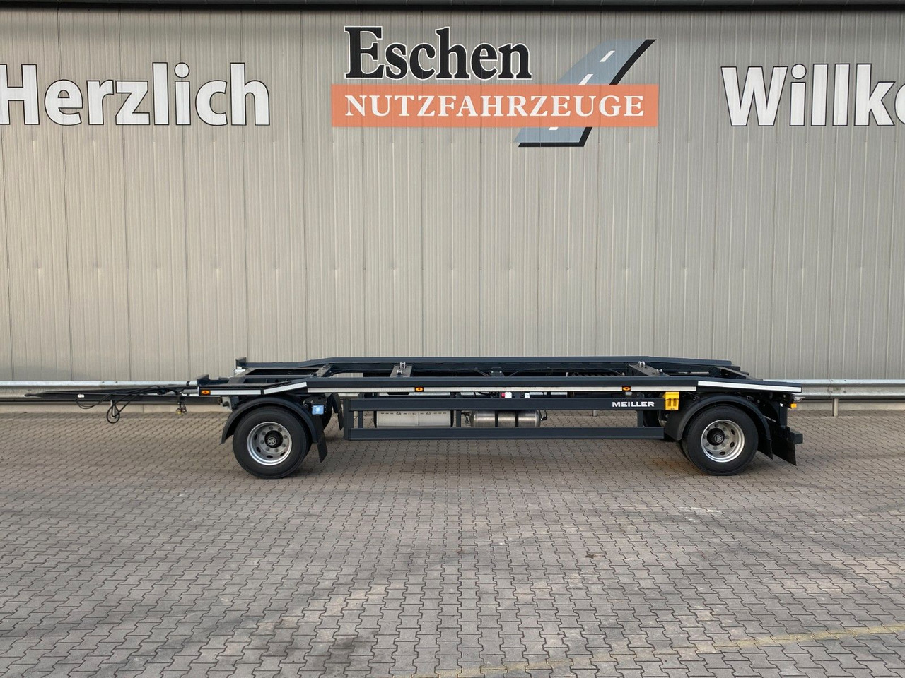 Meiller MG 18 ZO 5,4 | NEU*Werkzeugkasten - Multiliftes/ Konténerszállító pótkocsi: 3 kép. Meiller MG 18 ZO 5,4 | NEU*Werkzeugkasten - Multiliftes/ Konténerszállító pótkocsi: 3 kép.