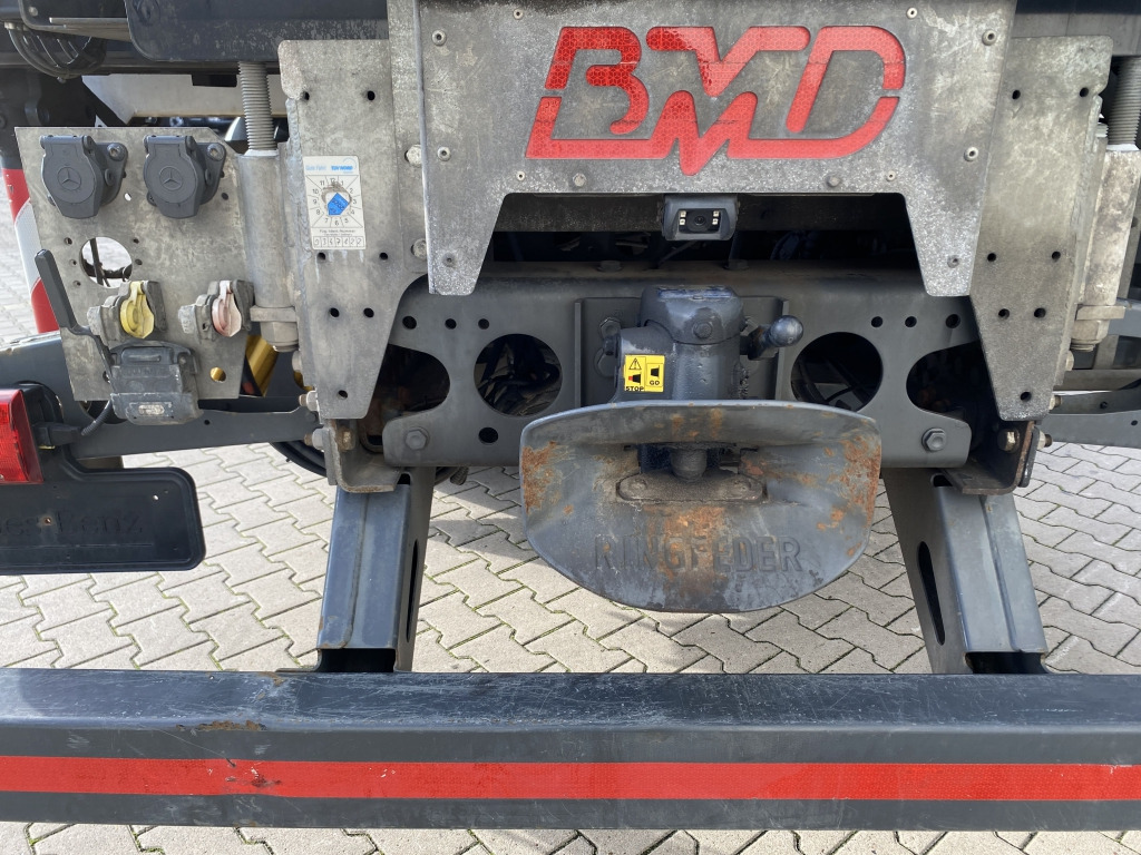 Mercedes-Benz 2545 L 6x2 Arocs / HIAB 177 K Pro Kran - Platós teherautó, Darus autó: 2 kép. Mercedes-Benz 2545 L 6x2 Arocs / HIAB 177 K Pro Kran - Platós teherautó, Darus autó: 2 kép.