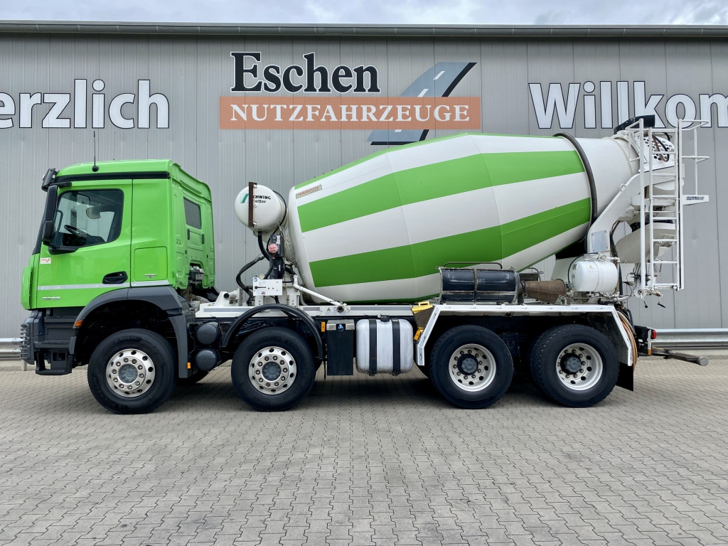 Mercedes-Benz 3236 B Arocs - Betonmixer: 2 kép. Mercedes-Benz 3236 B Arocs - Betonmixer: 2 kép.