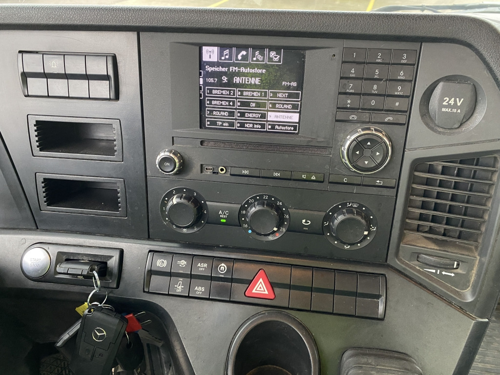 Mercedes-Benz 3540 8x4 Arocs / 9 m³ Intermix-Aufbau - Betonmixer: 3 kép. Mercedes-Benz 3540 8x4 Arocs / 9 m³ Intermix-Aufbau - Betonmixer: 3 kép.