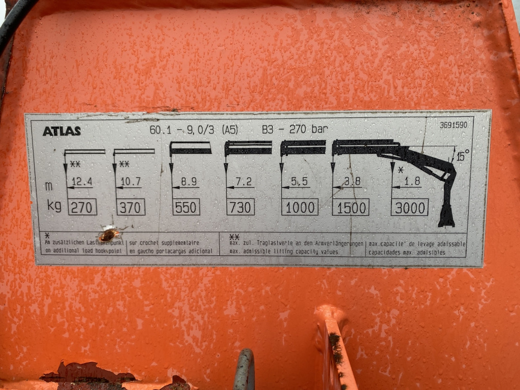 Mercedes-Benz 815 / Atlas-Faltkran - Platós teherautó, Darus autó: 3 kép. Mercedes-Benz 815 / Atlas-Faltkran - Platós teherautó, Darus autó: 3 kép.