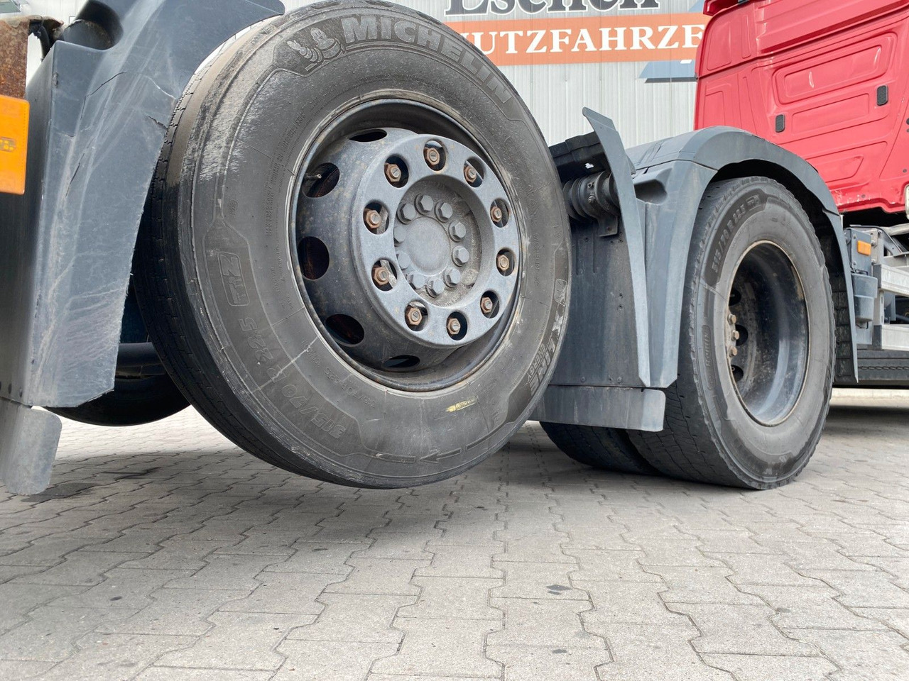 Mercedes-Benz Actros 2546 LL 6x2 | SDG-Multi*Retarder*Navi*AHK - Cserefelépítményes teherautó: 4 kép. Mercedes-Benz Actros 2546 LL 6x2 | SDG-Multi*Retarder*Navi*AHK - Cserefelépítményes teherautó: 4 kép.