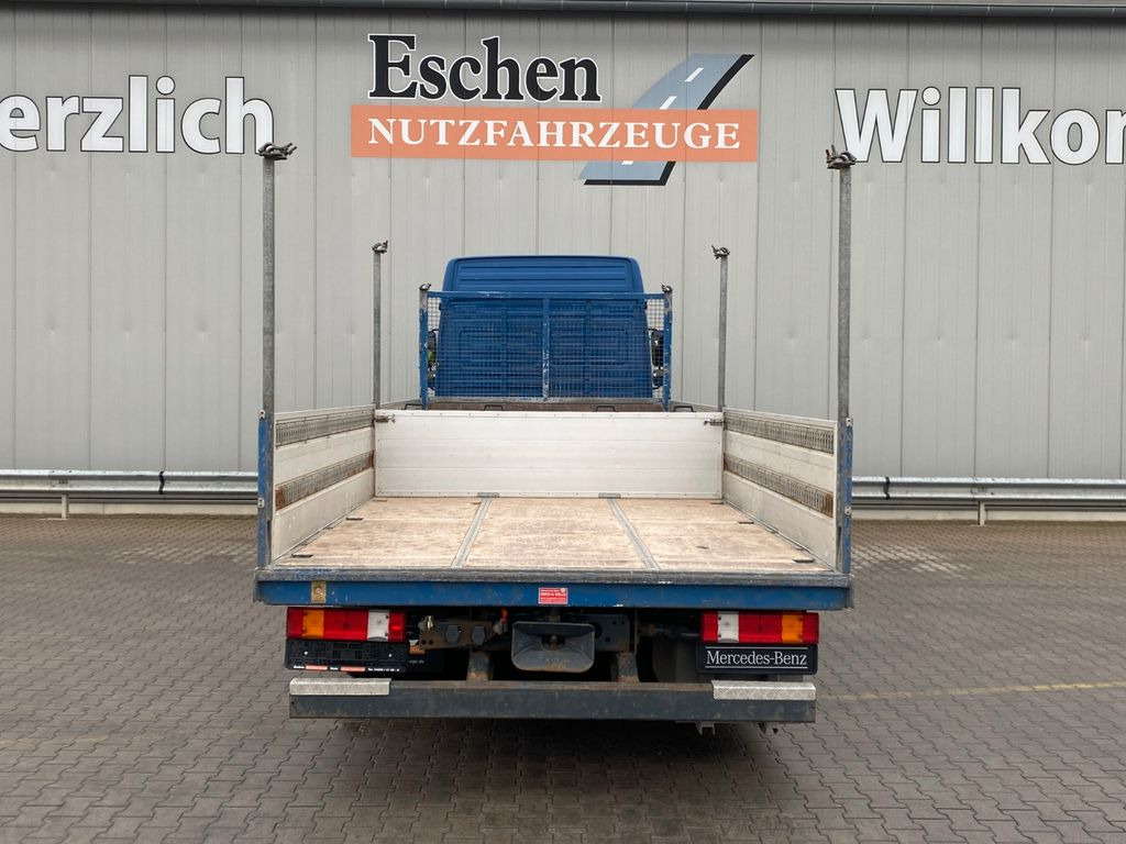 Mercedes-Benz Axor 1829 LL 6,55m Pritsche*6 Sitze*Klima*AHK - Platós teherautó: 4 kép. Mercedes-Benz Axor 1829 LL 6,55m Pritsche*6 Sitze*Klima*AHK - Platós teherautó: 4 kép.