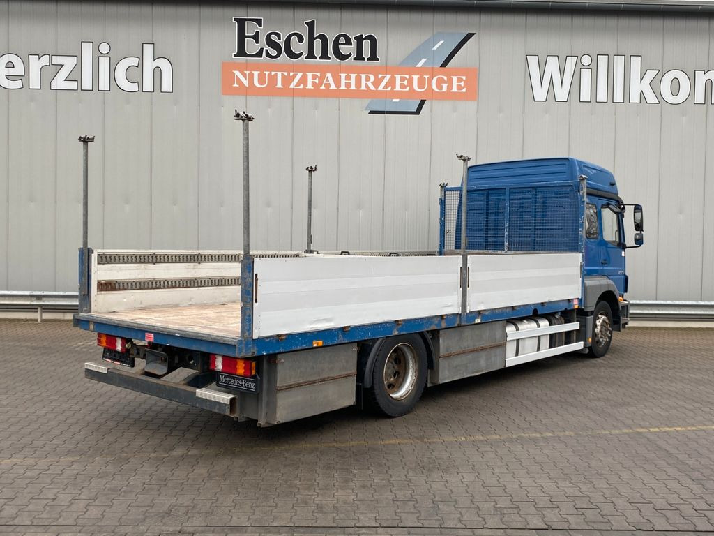 Mercedes-Benz Axor 1829 LL 6,55m Pritsche*6 Sitze*Klima*AHK - Platós teherautó: 5 kép. Mercedes-Benz Axor 1829 LL 6,55m Pritsche*6 Sitze*Klima*AHK - Platós teherautó: 5 kép.