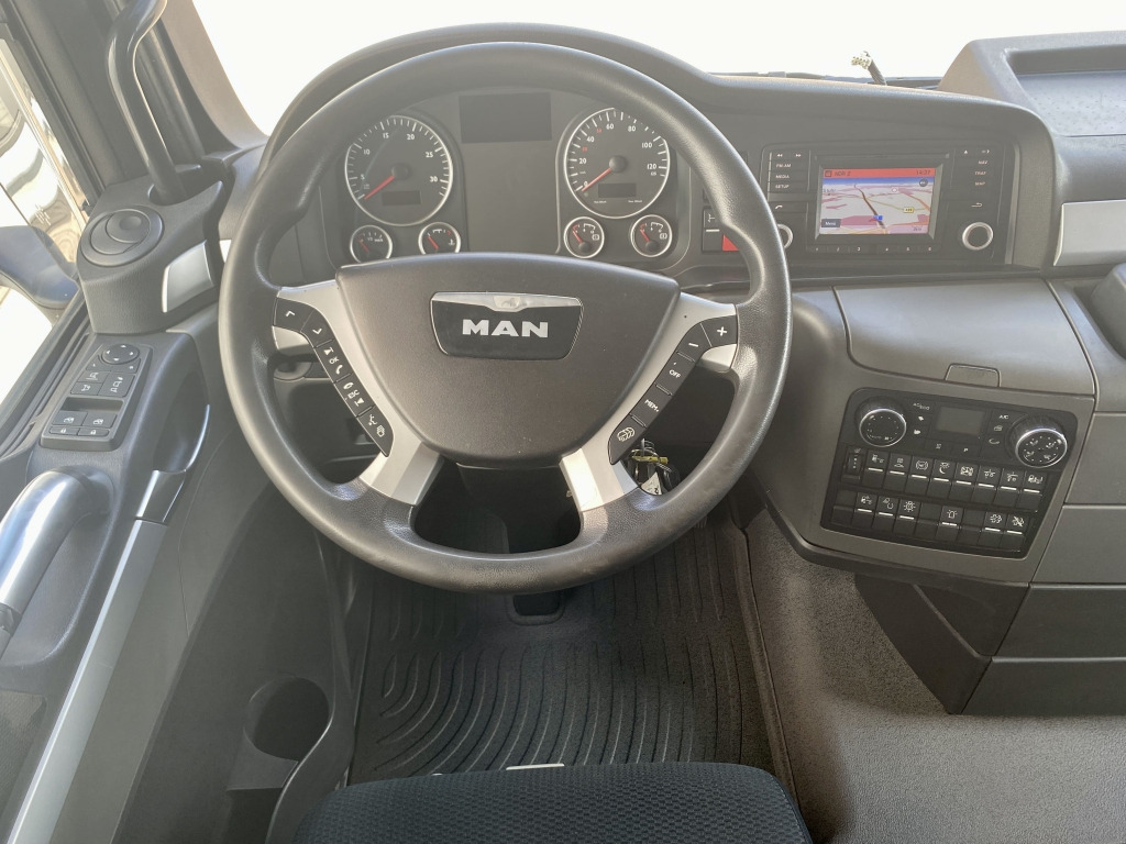 Nyergesvontató MAN TGX 18.440 4x2 LLS-U Lowliner: 14 kép.