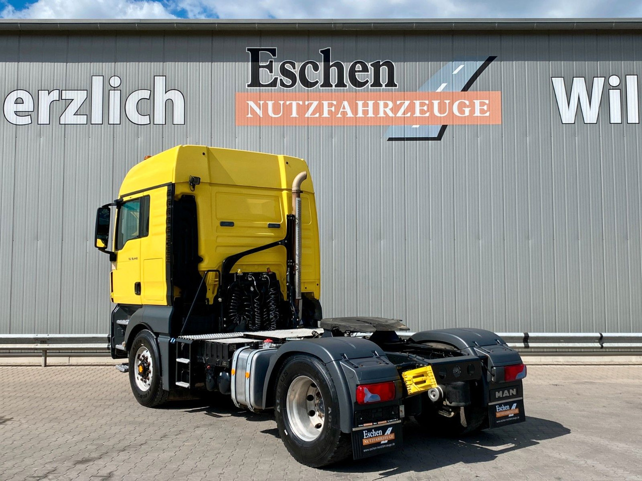 MAN TGX 18.440 4x4 HYDRO | XLX*2x Hydraulik*Retarder - Nyergesvontató: 3 kép. MAN TGX 18.440 4x4 HYDRO | XLX*2x Hydraulik*Retarder - Nyergesvontató: 3 kép.