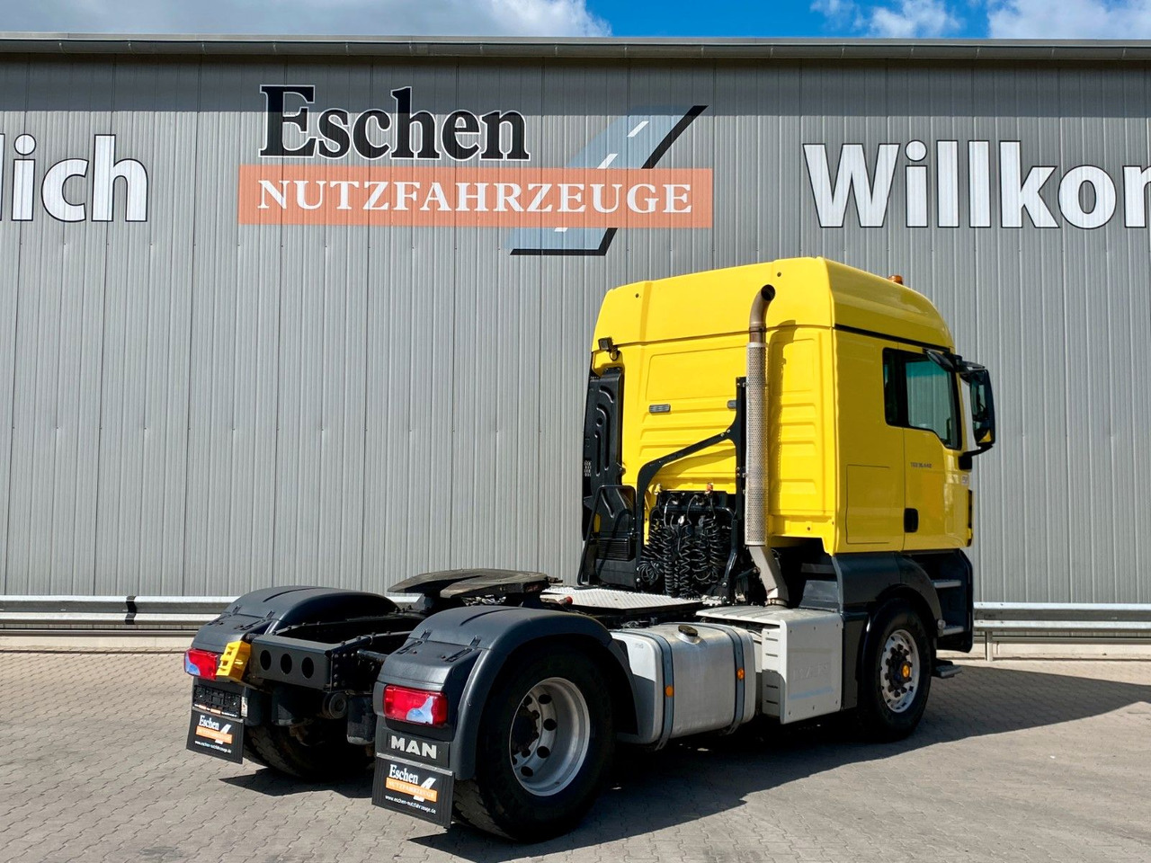 MAN TGX 18.440 4x4 HYDRO | XLX*2x Hydraulik*Retarder - Nyergesvontató: 5 kép. MAN TGX 18.440 4x4 HYDRO | XLX*2x Hydraulik*Retarder - Nyergesvontató: 5 kép.