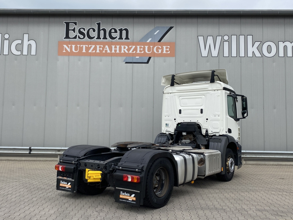 Mercedes-Benz 1836 LS 4x2 Antos - Nyergesvontató: 5 kép. Mercedes-Benz 1836 LS 4x2 Antos - Nyergesvontató: 5 kép.