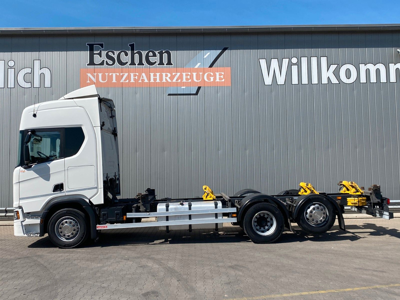 Scania R 450 B 6x2*4 BDF|Retarder*AHK*Lift*SDG Wechsler - Cserefelépítményes teherautó: 2 kép. Scania R 450 B 6x2*4 BDF|Retarder*AHK*Lift*SDG Wechsler - Cserefelépítményes teherautó: 2 kép.
