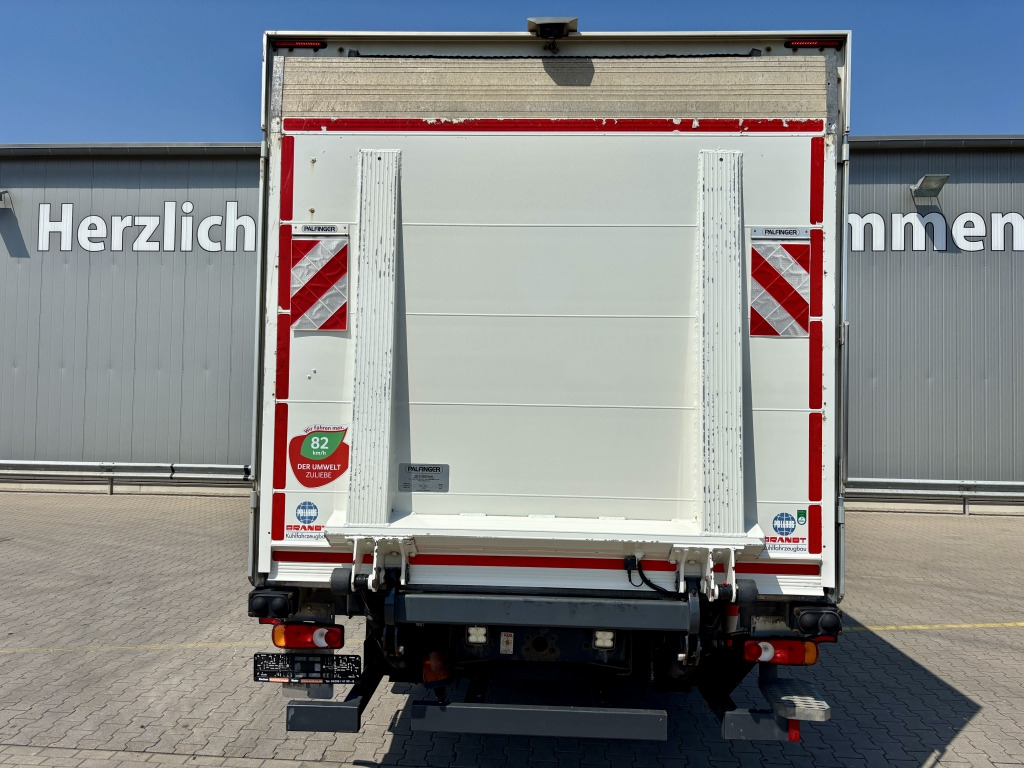 Volvo FL 250 / MBB-LBW - Hűtős teherautó: 4 kép. Volvo FL 250 / MBB-LBW - Hűtős teherautó: 4 kép.