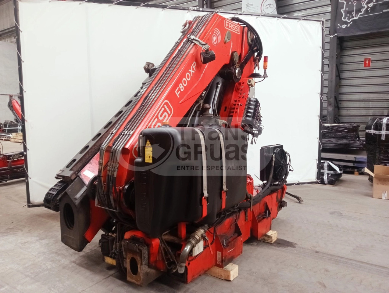 Camión MAN TGA 35.390 de ocasión + F800BXP.26 - Alvaz teherautó: 2 kép. Camión MAN TGA 35.390 de ocasión + F800BXP.26 - Alvaz teherautó: 2 kép.