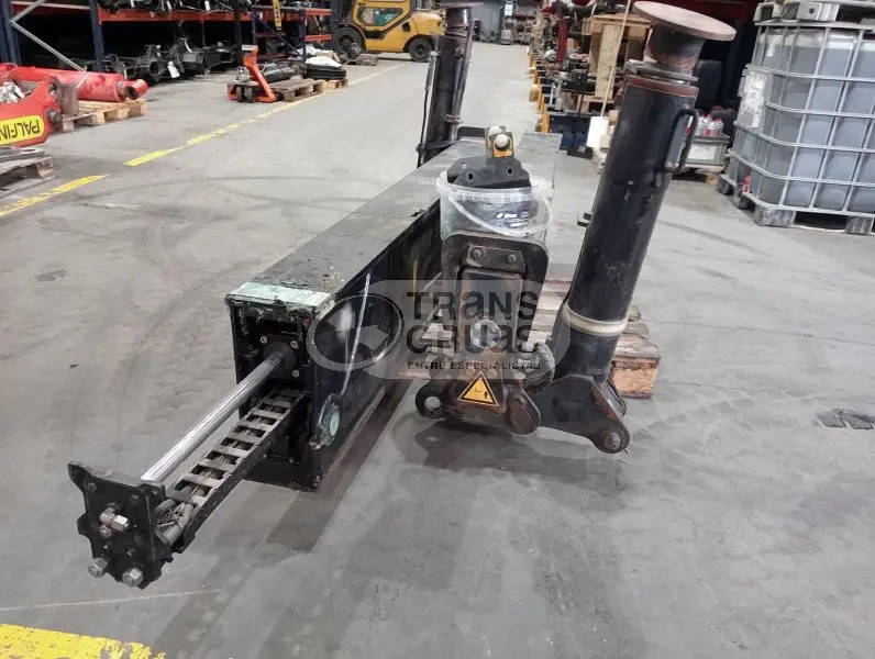 Cañas estabilizador grúa HMF 9520K - Rakodódaru: 2 kép. Cañas estabilizador grúa HMF 9520K - Rakodódaru: 2 kép.