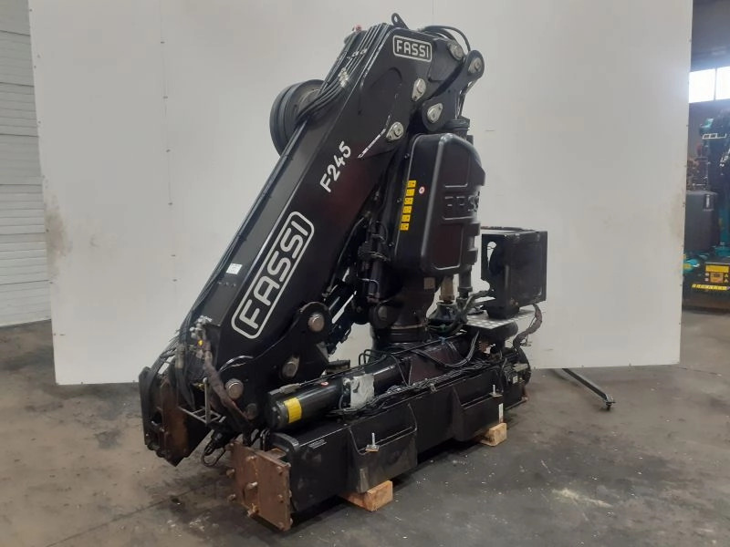 Grúa FASSI F245A.2.25 E- DYNAMIC - Rakodódaru - Teherautó: 1 kép. Grúa FASSI F245A.2.25 E- DYNAMIC - Rakodódaru - Teherautó: 1 kép.