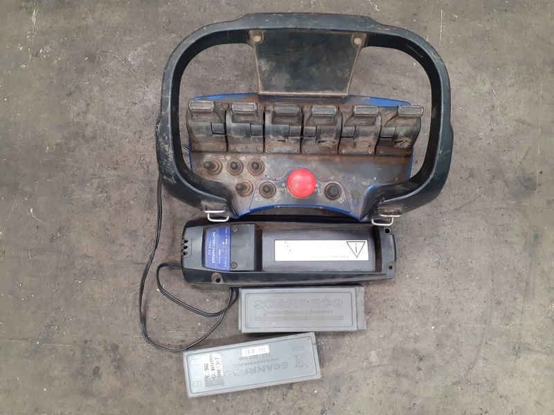 Grúa PM 15523 - Rakodódaru - Teherautó: 5 kép. Grúa PM 15523 - Rakodódaru - Teherautó: 5 kép.