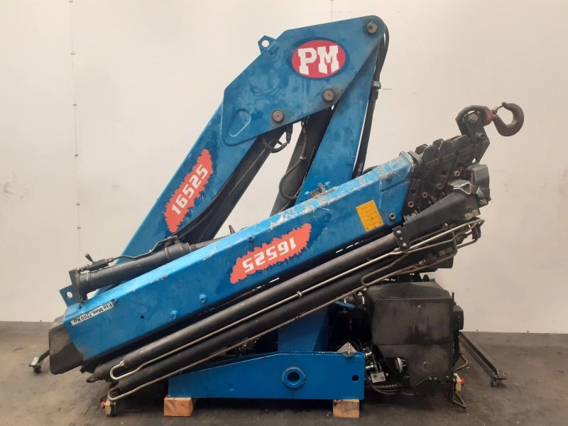 Grúa PM 16 - Rakodódaru - Teherautó: 3 kép. Grúa PM 16 - Rakodódaru - Teherautó: 3 kép.