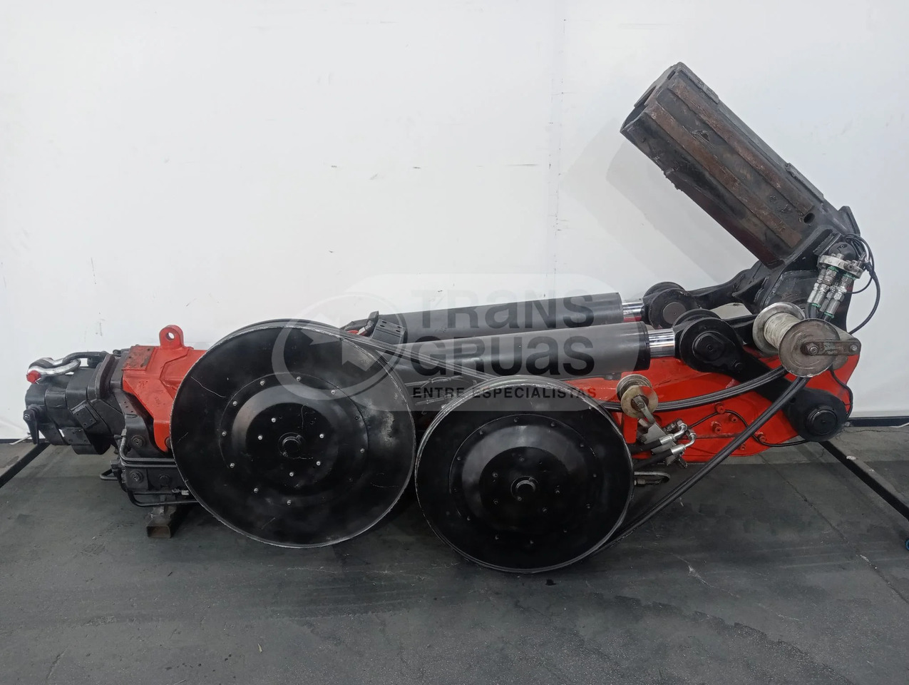 Grúa hidráulica Fassi F950AXP.27 - Rakodódaru: 2 kép. Grúa hidráulica Fassi F950AXP.27 - Rakodódaru: 2 kép.