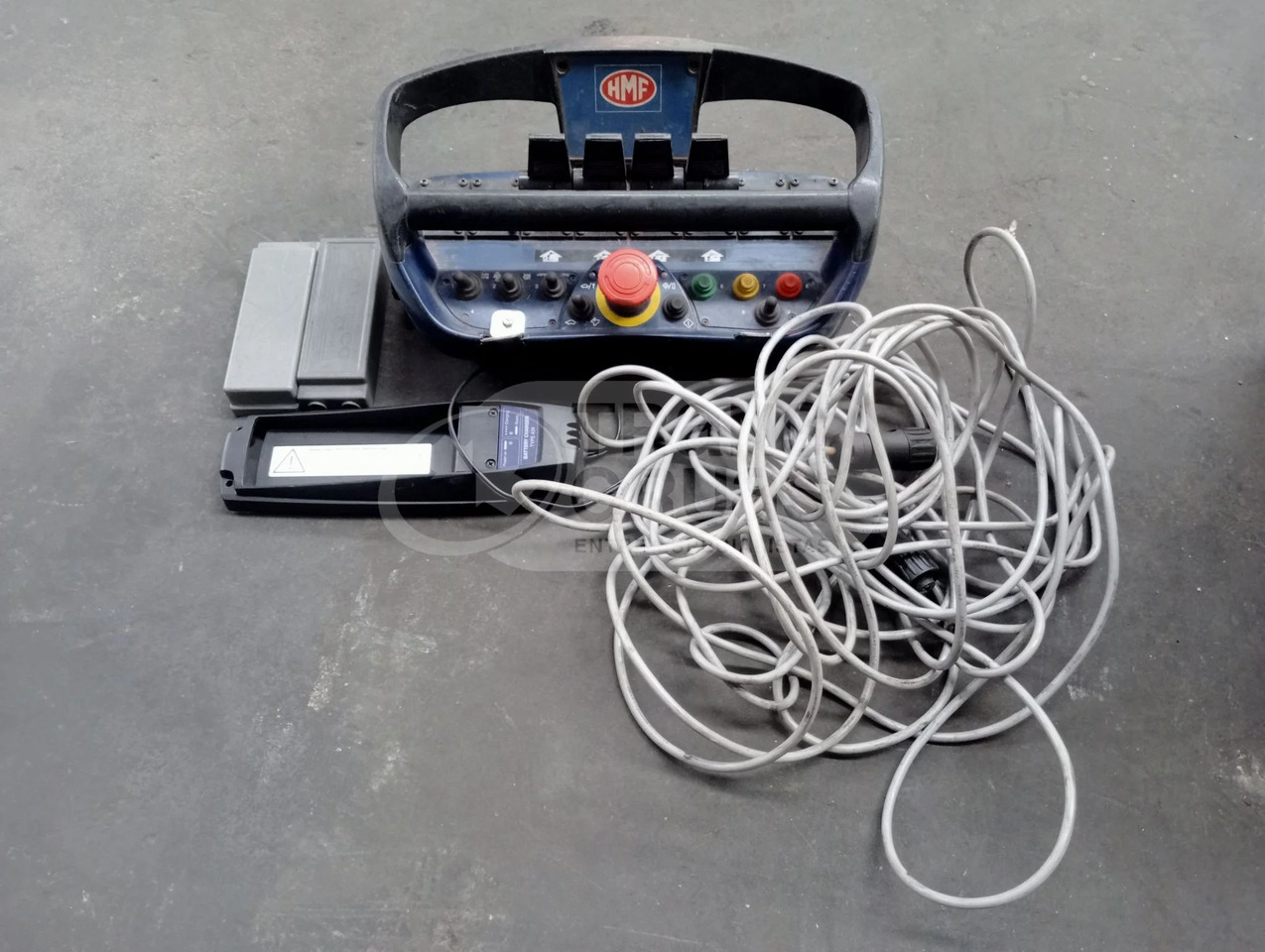 Grúa hidráulica HMF 3000 K6 - Rakodódaru: 5 kép. Grúa hidráulica HMF 3000 K6 - Rakodódaru: 5 kép.