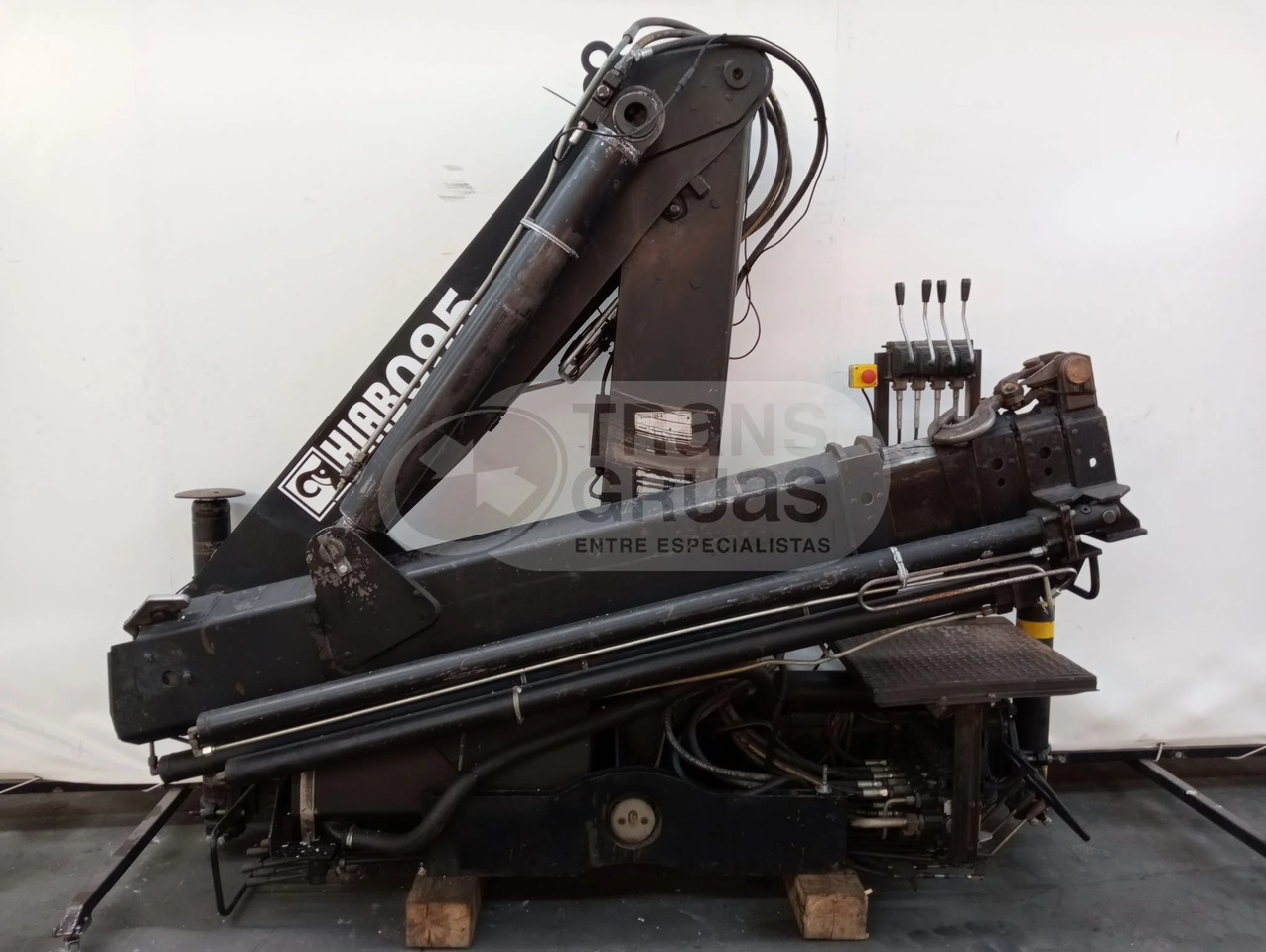 Grúa hidráulica Hiab 095-3 - Rakodódaru: 1 kép. Grúa hidráulica Hiab 095-3 - Rakodódaru: 1 kép.