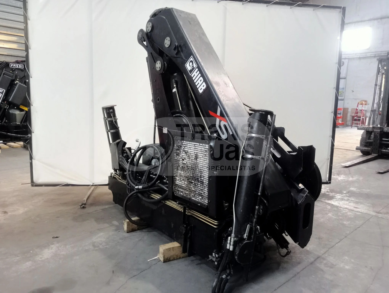 Grúa hidráulica Hiab 288 E-6 HIPRO - Rakodódaru: 5 kép. Grúa hidráulica Hiab 288 E-6 HIPRO - Rakodódaru: 5 kép.