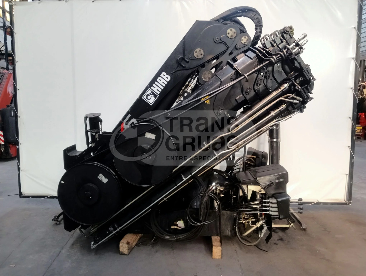 Grúa hidráulica Hiab 288 E-6 HIPRO - Rakodódaru: 3 kép. Grúa hidráulica Hiab 288 E-6 HIPRO - Rakodódaru: 3 kép.