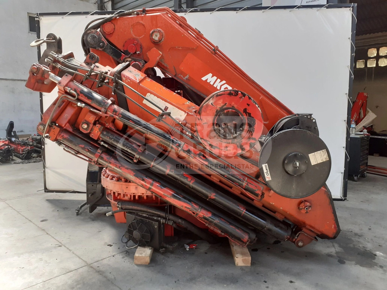 Grúa hidráulica MKG HLK 770 HP - Rakodódaru: 5 kép. Grúa hidráulica MKG HLK 770 HP - Rakodódaru: 5 kép.