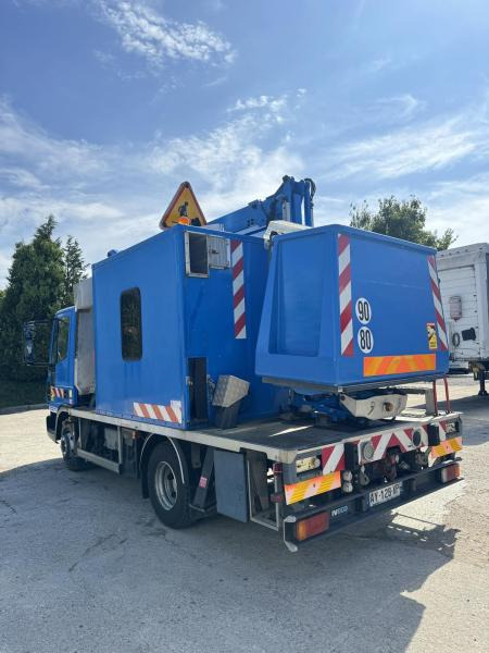Iveco Eurocargo 100E18 - Emelőkosaras teherautó: 4 kép. Iveco Eurocargo 100E18 - Emelőkosaras teherautó: 4 kép.