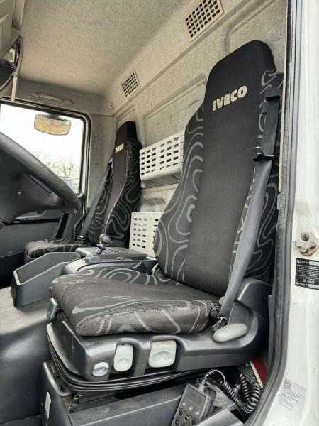 Iveco Eurocargo 160E30 - Hűtős teherautó: 3 kép. Iveco Eurocargo 160E30 - Hűtős teherautó: 3 kép.