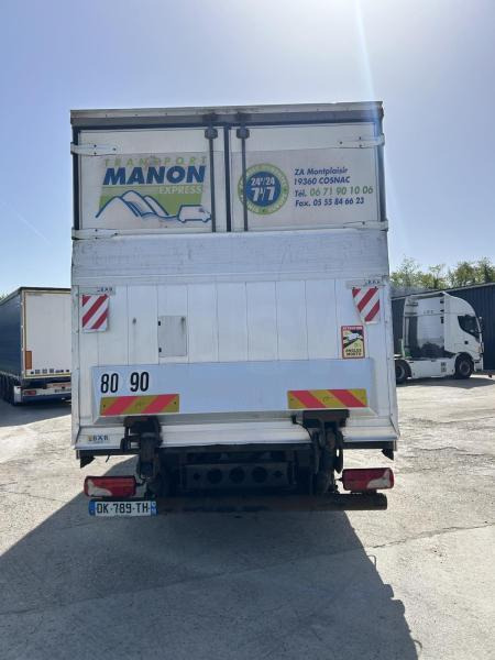 MAN TGL 12.250 - Ponyvás teherautó: 4 kép. MAN TGL 12.250 - Ponyvás teherautó: 4 kép.