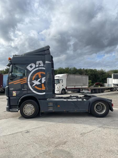 DAF XF 510 - Nyergesvontató: 5 kép. DAF XF 510 - Nyergesvontató: 5 kép.