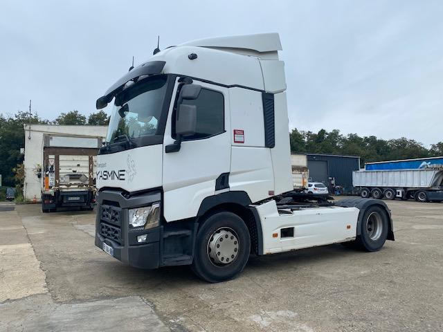 Renault T-Series 480 - Nyergesvontató: 5 kép. Renault T-Series 480 - Nyergesvontató: 5 kép.