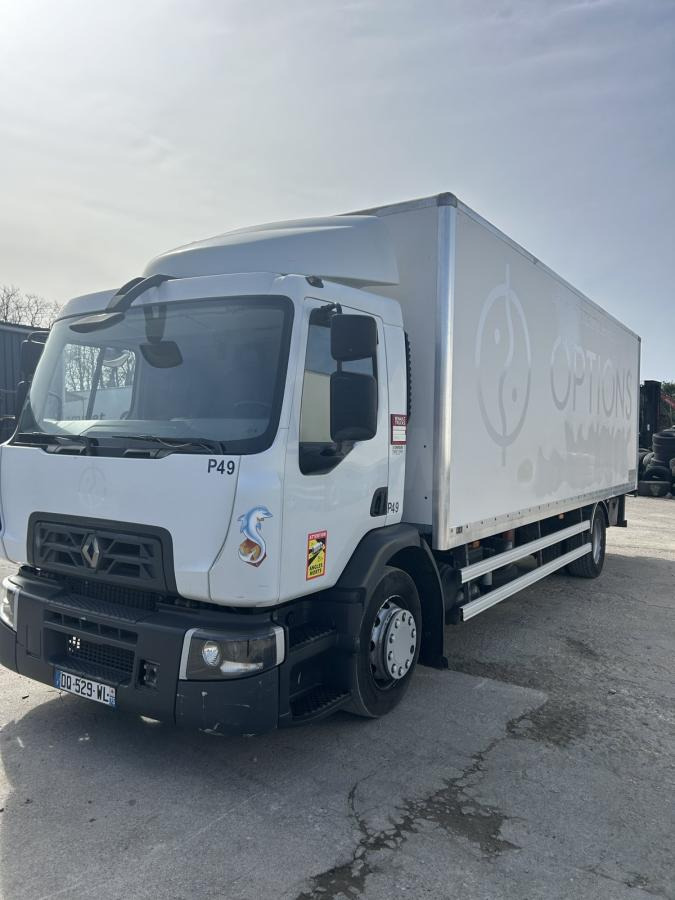 Renault D-Series D19 - Dobozos felépítményű teherautó: 3 kép. Renault D-Series D19 - Dobozos felépítményű teherautó: 3 kép.