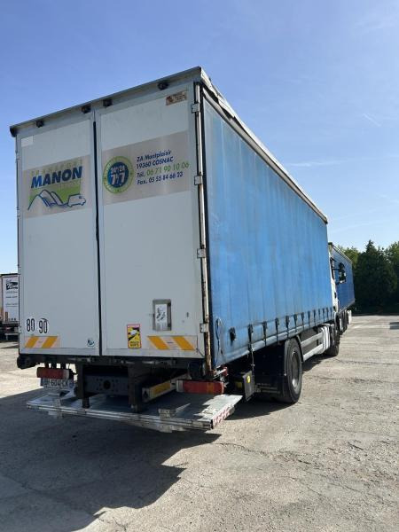 Scania R 360 - Ponyvás teherautó: 4 kép. Scania R 360 - Ponyvás teherautó: 4 kép.