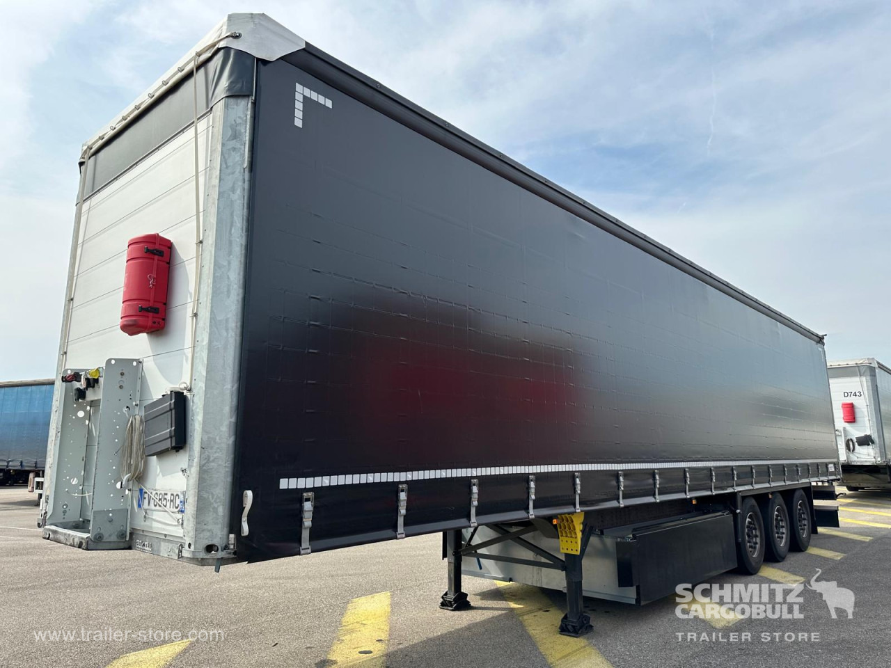 Ponyvás félpótkocsi SCHMITZ Curtainsider Standard: 9 kép.