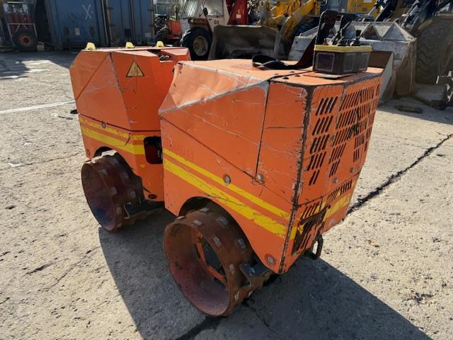 Ammann Rammax 1510-CI - Minihenger: 2 kép. Ammann Rammax 1510-CI - Minihenger: 2 kép.