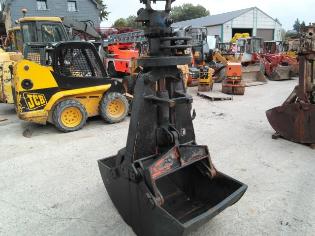 Atlas E 39 - Csipegető kanál: 2 kép. Atlas E 39 - Csipegető kanál: 2 kép.