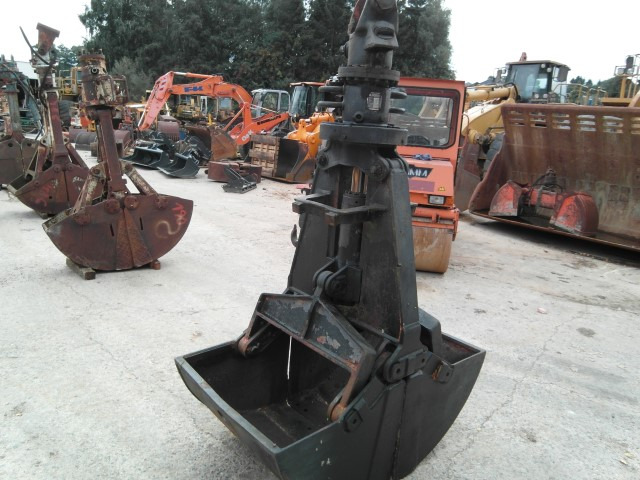 Atlas E 39 - Csipegető kanál: 3 kép. Atlas E 39 - Csipegető kanál: 3 kép.