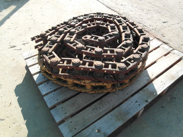 Caterpillar 307 - Lánctalp - Építőipari gépek: 4 kép. Caterpillar 307 - Lánctalp - Építőipari gépek: 4 kép.