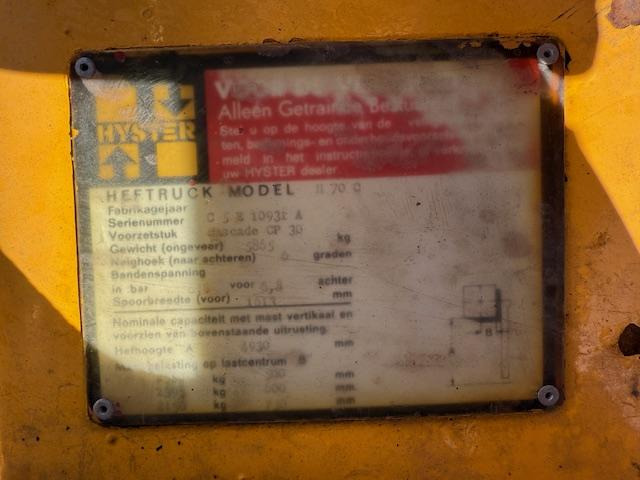 Hyster H 70 C - Teleszkópos rakodó: 5 kép. Hyster H 70 C - Teleszkópos rakodó: 5 kép.
