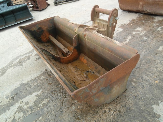 Lehnhoff - Kotró kanál: 1 kép. Lehnhoff - Kotró kanál: 1 kép.