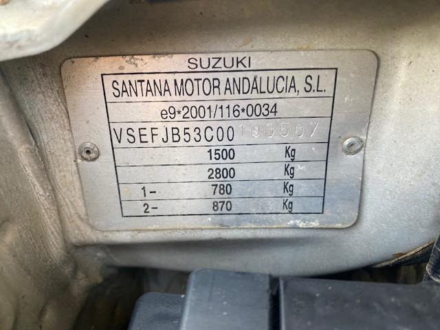 Suzuki Jimny - Autó: 5 kép. Suzuki Jimny - Autó: 5 kép.