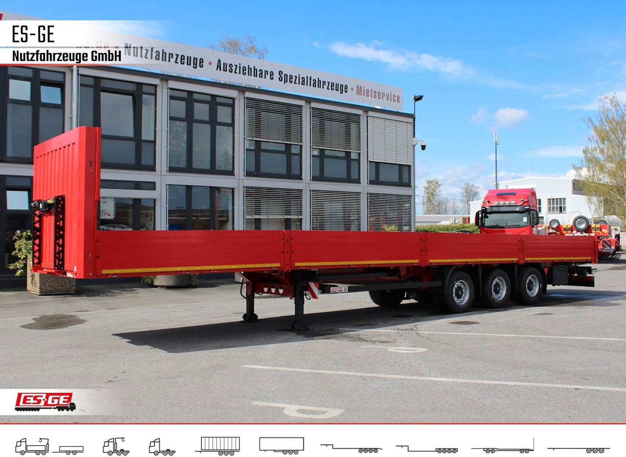 Kögel 3-Achs-Mega Chassis, Bordwände - Platós félpótkocsi: 2 kép. Kögel 3-Achs-Mega Chassis, Bordwände - Platós félpótkocsi: 2 kép.
