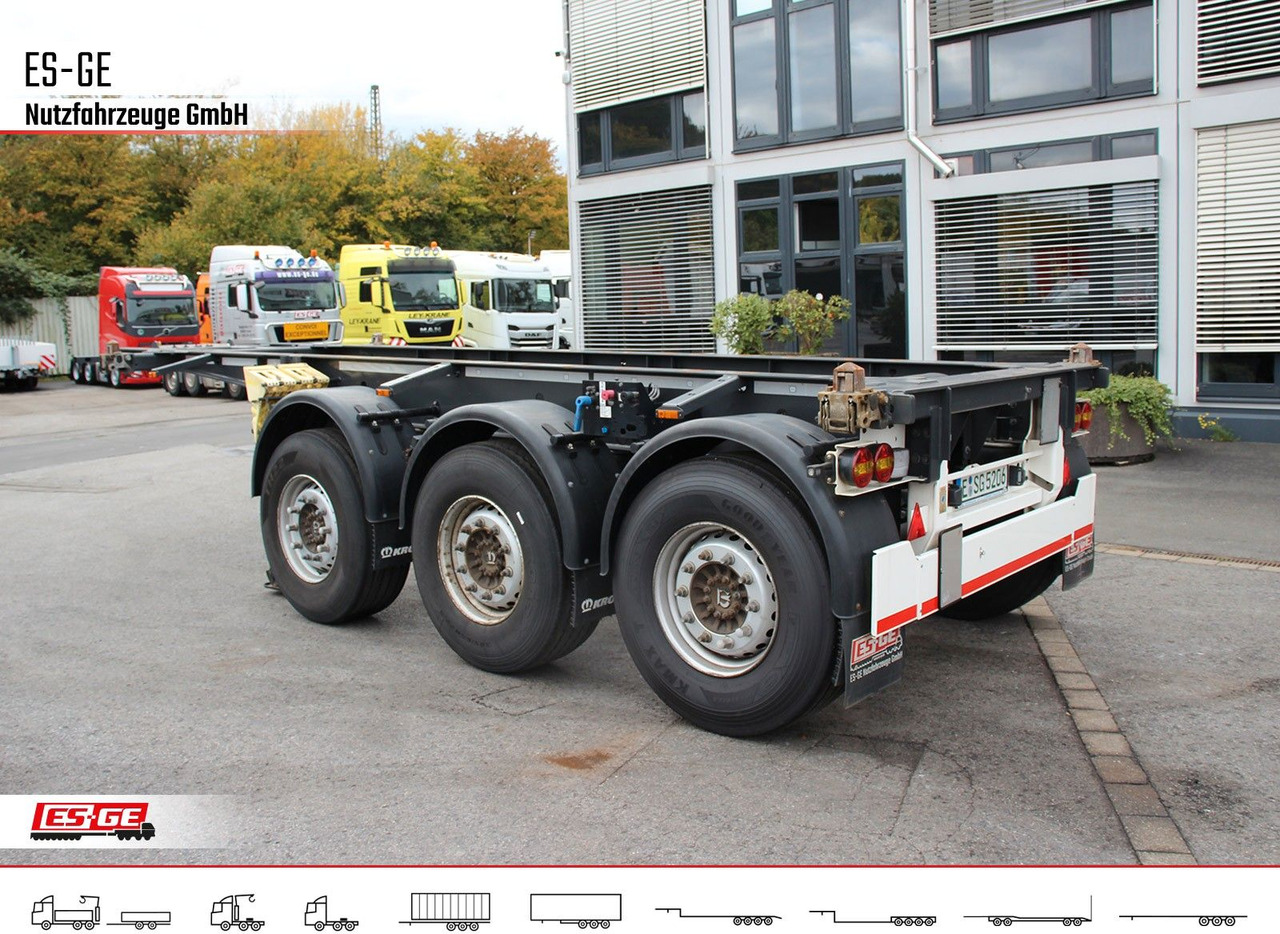 Krone 3-Achs-Containerchassis 20' - Félpótkocsi cserefelépítményes: 2 kép. Krone 3-Achs-Containerchassis 20' - Félpótkocsi cserefelépítményes: 2 kép.