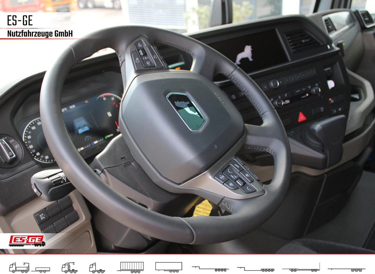 MAN TGX 33.540 6x4 BL SA mit Fassi F545RA.2.26 - Nyergesvontató: 4 kép. MAN TGX 33.540 6x4 BL SA mit Fassi F545RA.2.26 - Nyergesvontató: 4 kép.