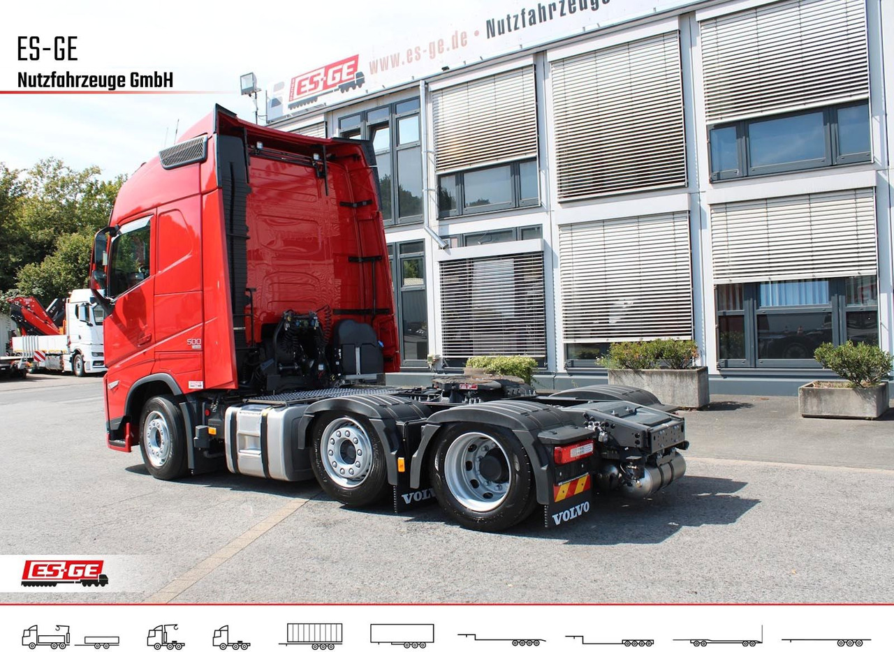 Volvo FH 6x2T VLA LOWLINER - Nyergesvontató: 2 kép. Volvo FH 6x2T VLA LOWLINER - Nyergesvontató: 2 kép.
