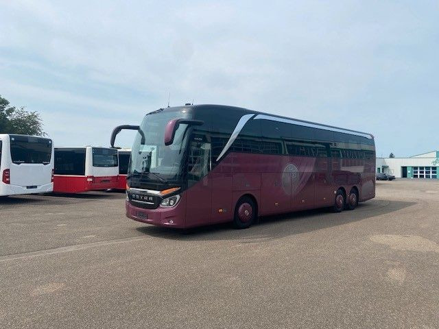 Setra S 516 HDH - Távolsági busz: 2 kép. Setra S 516 HDH - Távolsági busz: 2 kép.