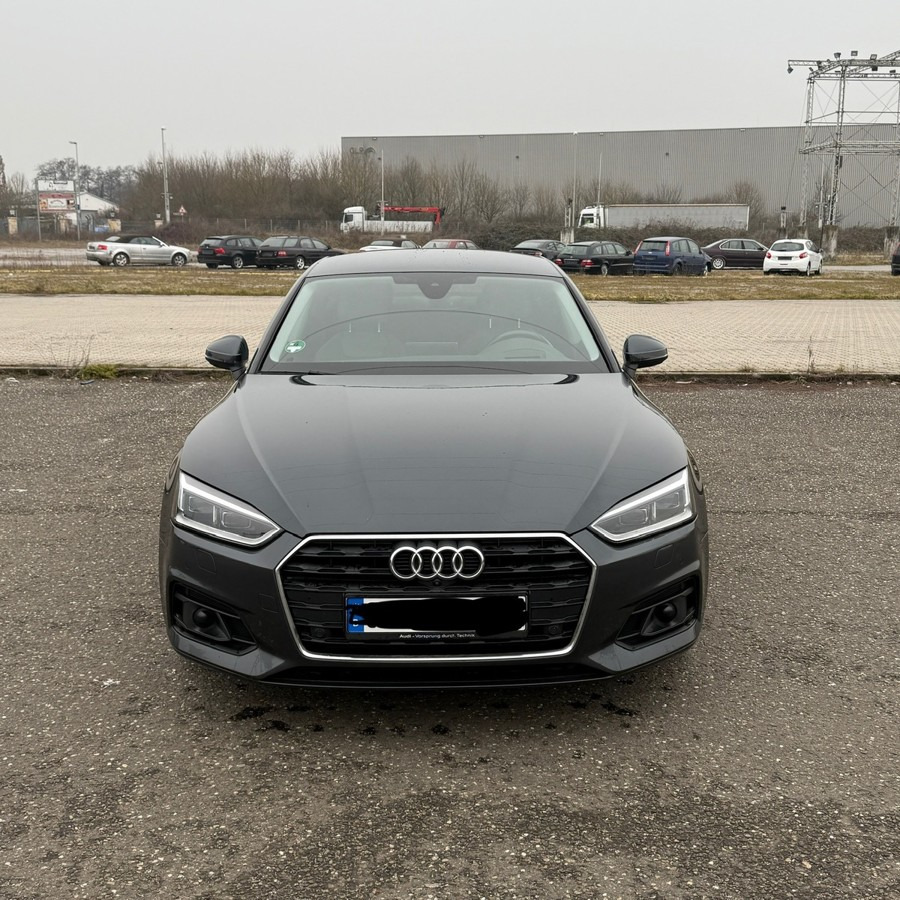 AUDI A5 Sportback TÜV bis Okt. 2027 - Kombi: 4 kép. AUDI A5 Sportback TÜV bis Okt. 2027 - Kombi: 4 kép.
