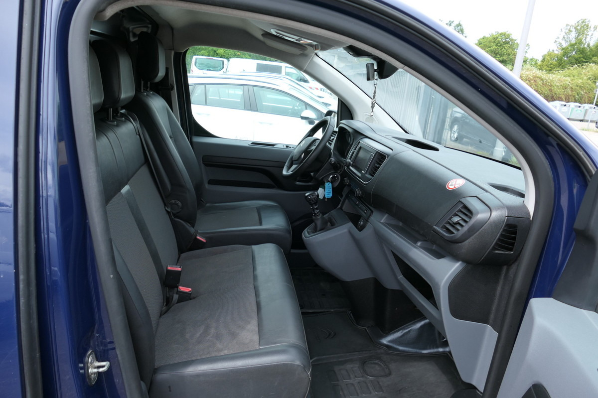 CITROEN Jumpy Business XS Klima AHK Tempomat Flügeltür - Kis furgon: 5 kép. CITROEN Jumpy Business XS Klima AHK Tempomat Flügeltür - Kis furgon: 5 kép.