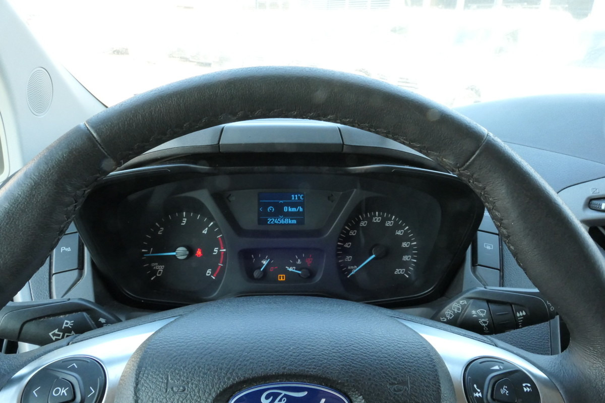 Kis furgon FORD Transit Custom 290 2.0 TDCi KLIMA TEMPOMAT AHK W: 16 kép.