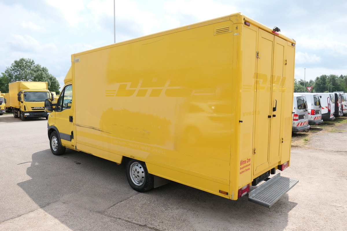 IVECO Daily 35 S11 C30C AUTOMATIK KAMERA MAXI KAMERA R - Dobozos kisteherautó: 4 kép. IVECO Daily 35 S11 C30C AUTOMATIK KAMERA MAXI KAMERA R - Dobozos kisteherautó: 4 kép.